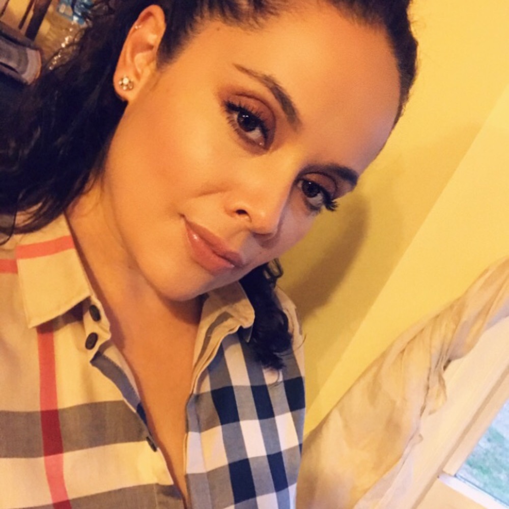 Meet your Posher, Linda